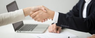 The-manual-for-digital-agreements-in-HR_LP.